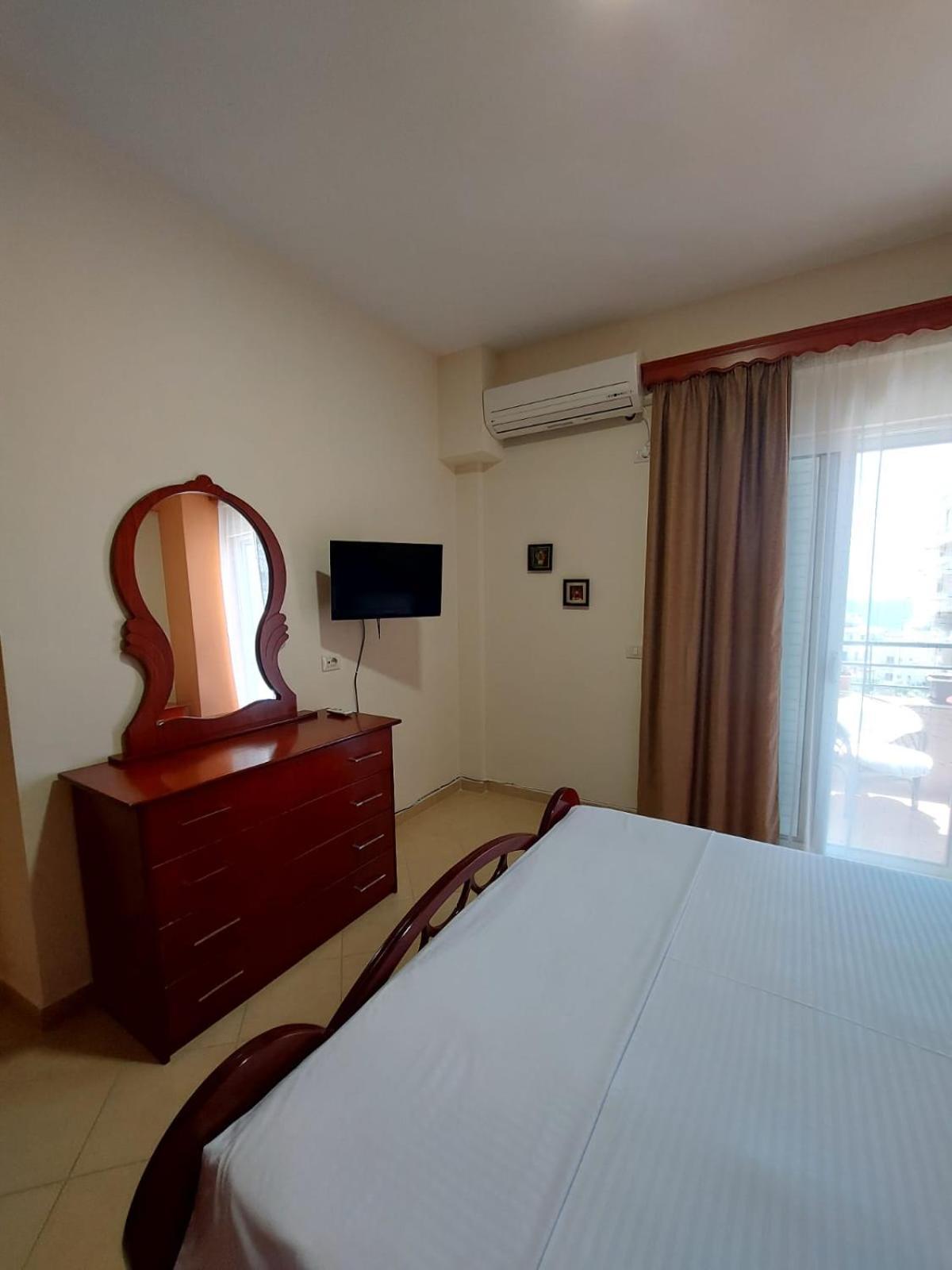 Holiday Apartment Bido Sarandë Buitenkant foto