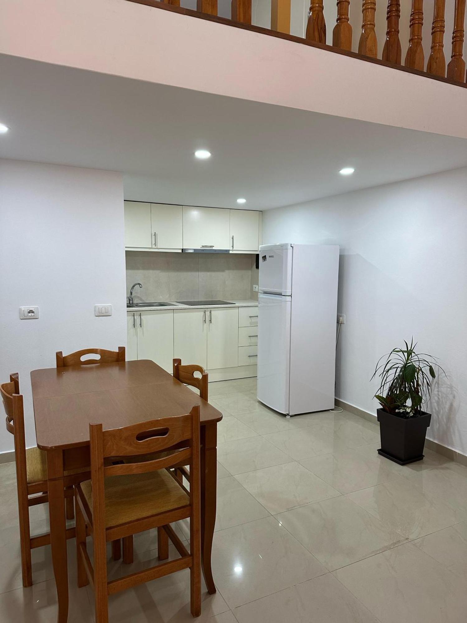 Holiday Apartment Bido Sarandë Buitenkant foto